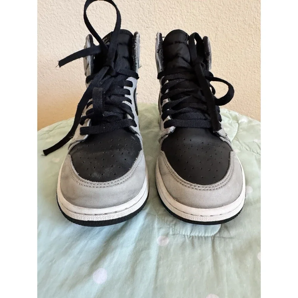 Nike Air Jordan 1 High Top Unisex Kids Sneakers Gray/Black Leather US 7